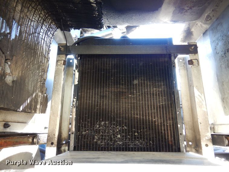 image for item KF9469 1997 International 4900  sewer jetter truck