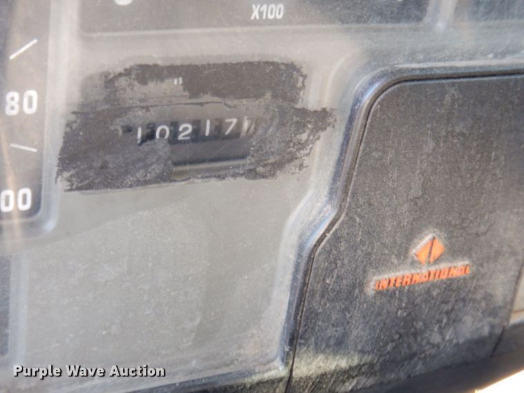 image for item KF9469 1997 International 4900  sewer jetter truck