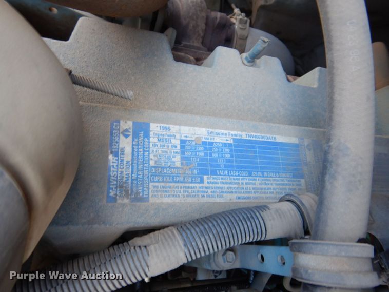 image for item KF9469 1997 International 4900  sewer jetter truck