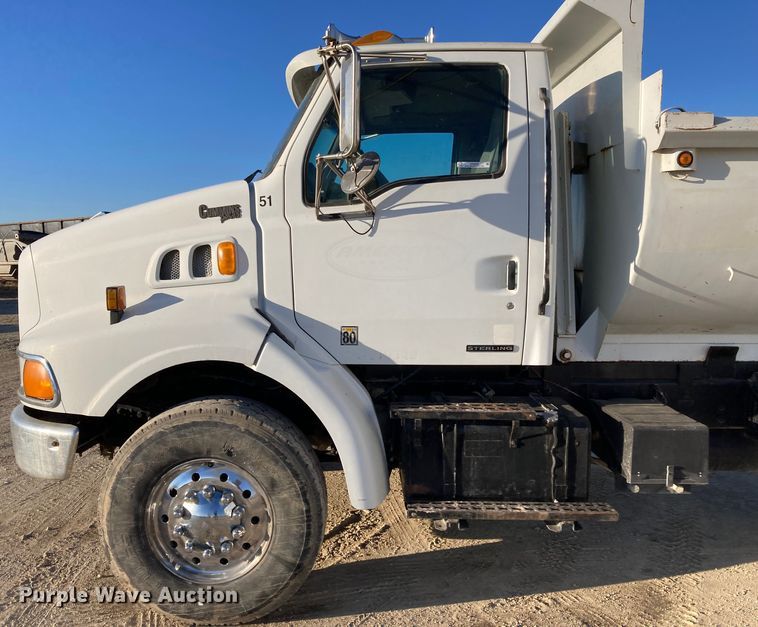 image for item KR9092 1999 Sterling A-Line  dump truck
