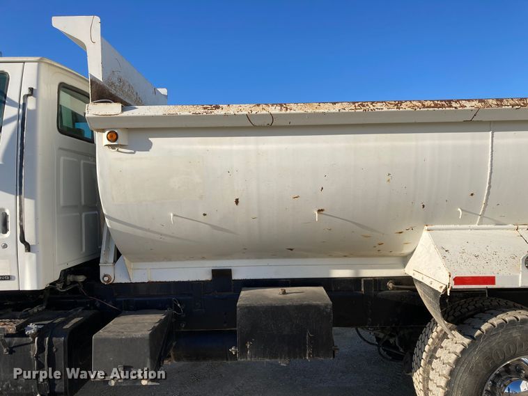 image for item KR9092 1999 Sterling A-Line  dump truck