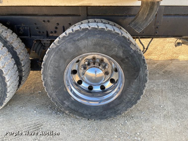 image for item KR9092 1999 Sterling A-Line  dump truck