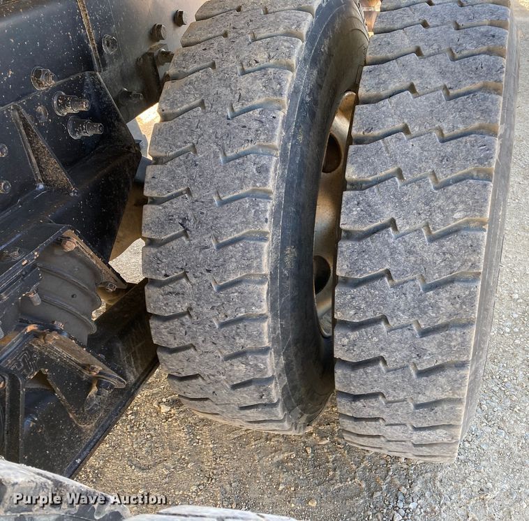 image for item KR9092 1999 Sterling A-Line  dump truck