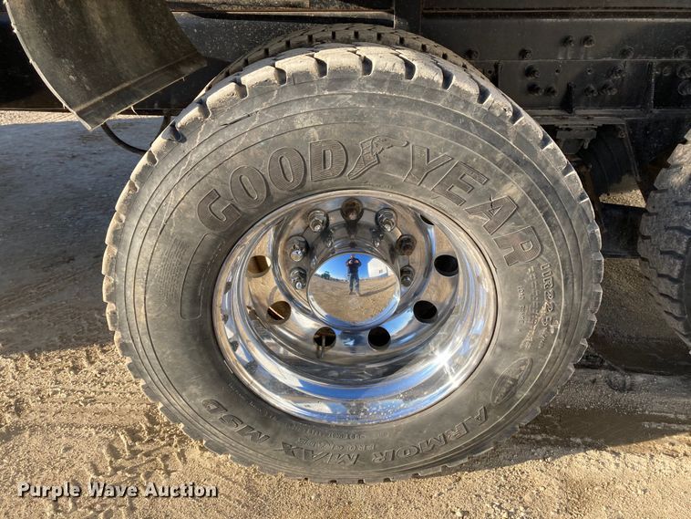 image for item KR9092 1999 Sterling A-Line  dump truck