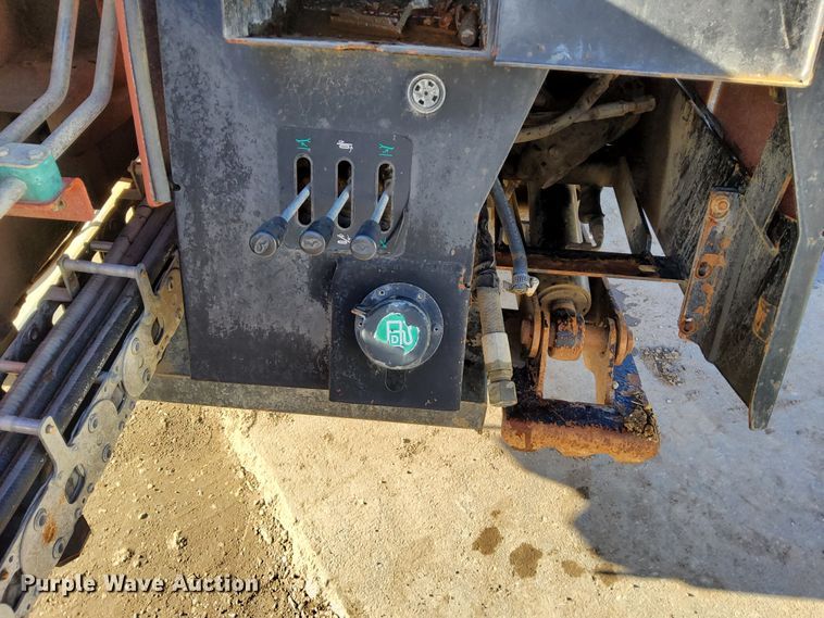 image for item KR9095 2008 Ditch Witch JT2020 Mach 1  directional boring unit