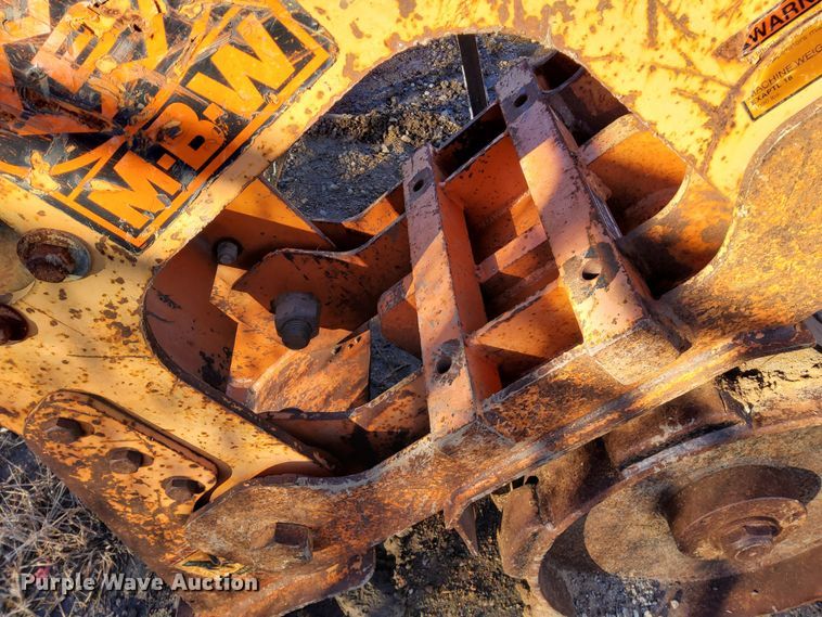 image for item KR9103 MBW EXA18  excavator trench compactor