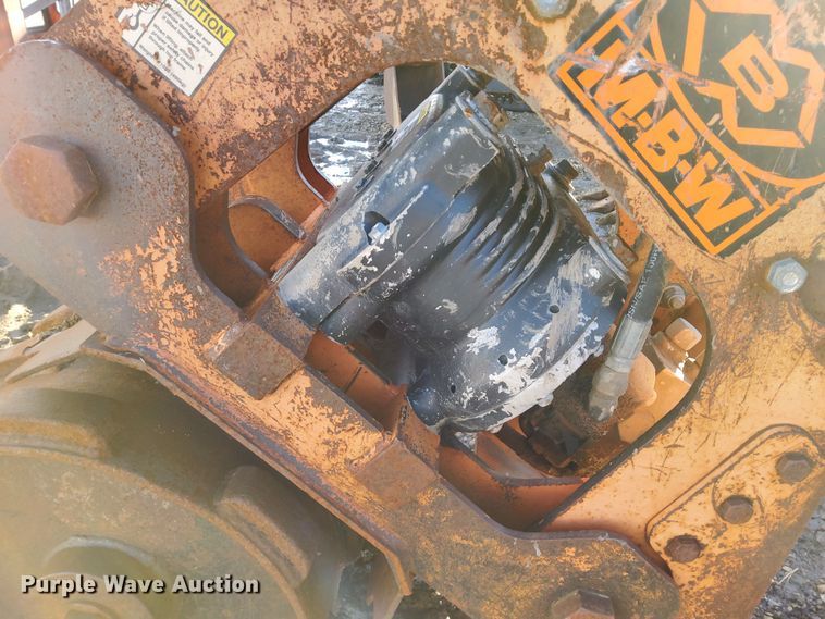 image for item KR9104 MBW EXA18  excavator trench compactor