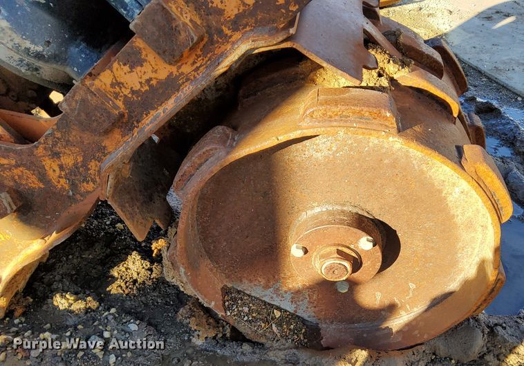 image for item KR9104 MBW EXA18  excavator trench compactor