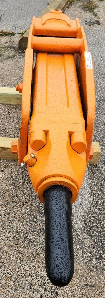 image for item KT9527 NPK H4XE  breaker