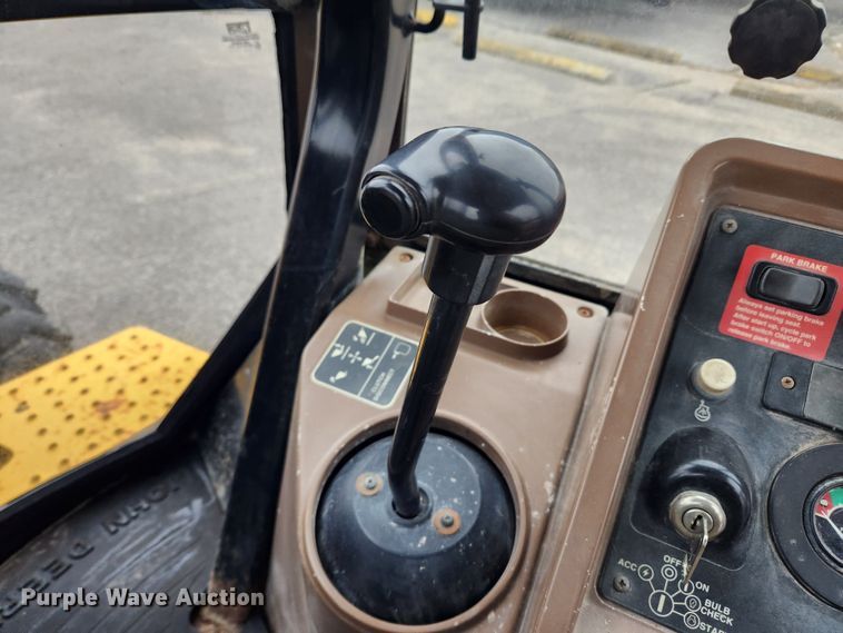 image for item KT9529 1998 John Deere 310SE  backhoe