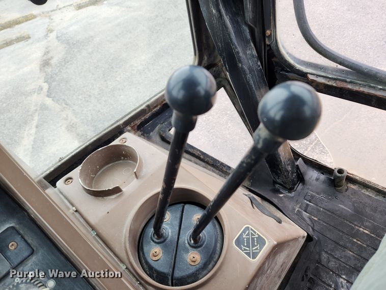 image for item KT9529 1998 John Deere 310SE  backhoe