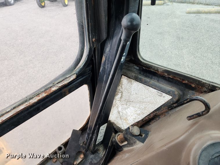 image for item KT9529 1998 John Deere 310SE  backhoe