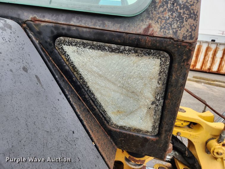 image for item KT9529 1998 John Deere 310SE  backhoe