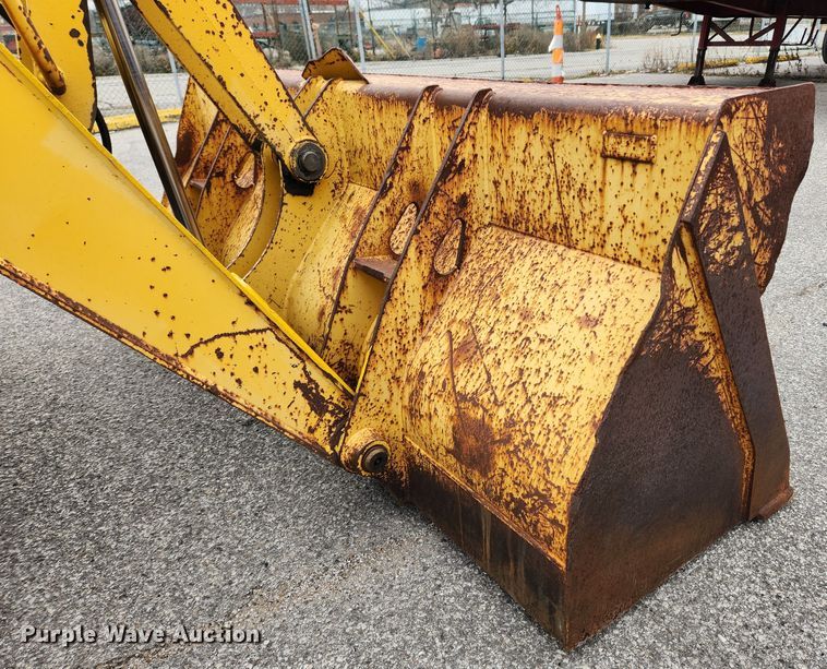 image for item KT9529 1998 John Deere 310SE  backhoe