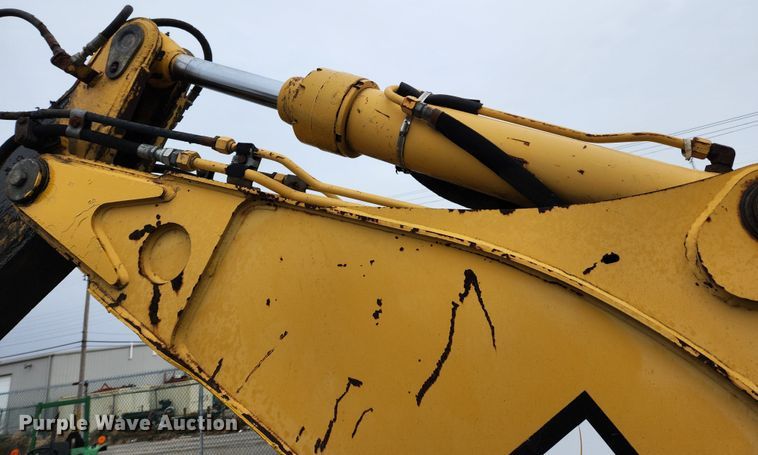 image for item KT9529 1998 John Deere 310SE  backhoe