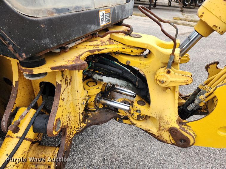 image for item KT9529 1998 John Deere 310SE  backhoe