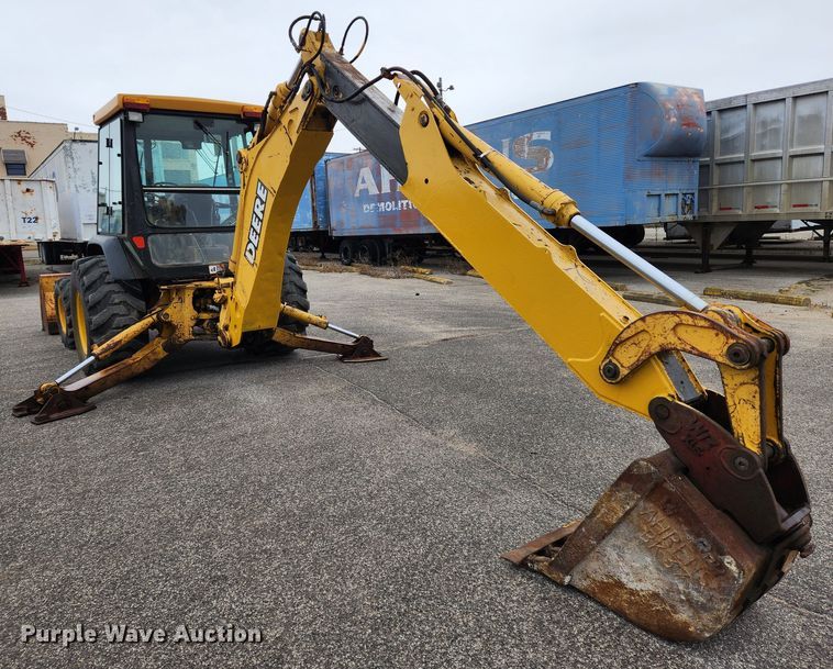 image for item KT9529 1998 John Deere 310SE  backhoe