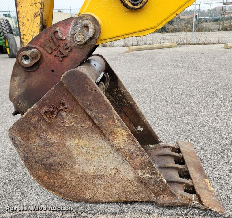 image for item KT9529 1998 John Deere 310SE  backhoe