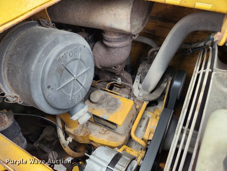 image for item KT9529 1998 John Deere 310SE  backhoe