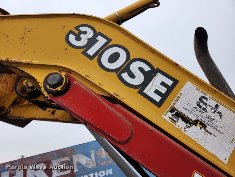 image for item KT9529 1998 John Deere 310SE  backhoe