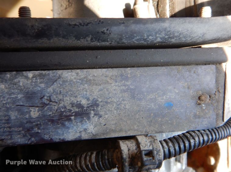 image for item KW9552 2000 Ford F650  rollback truck