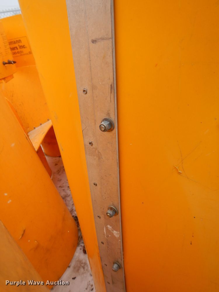 image for item KW9560 Trash chutes
