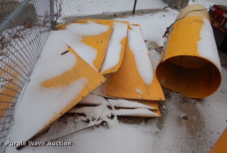 image for item KW9560 Trash chutes