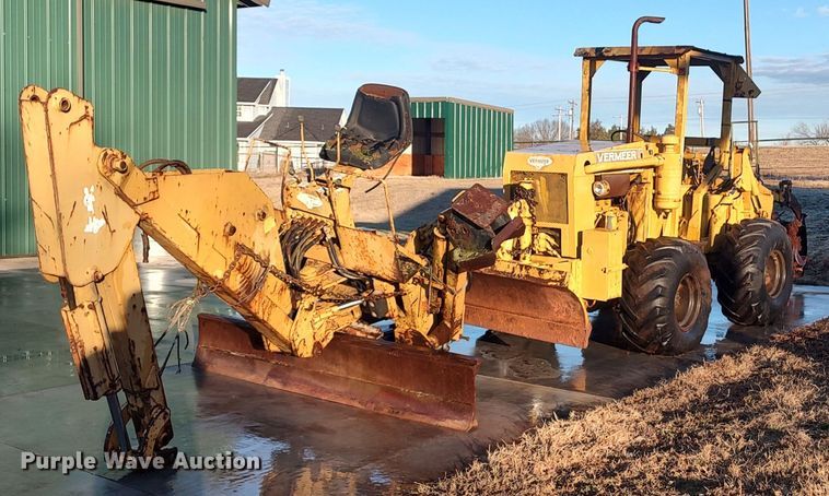 image for item LK9526 1983 Vermeer M-475  trencher