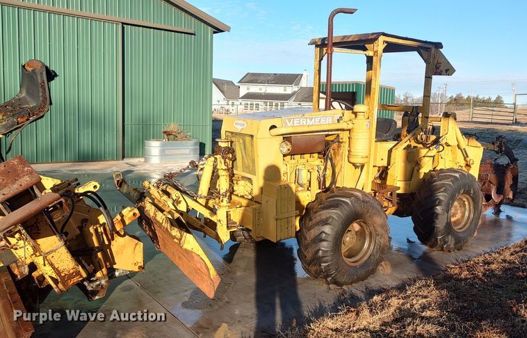 image for item LK9526 1983 Vermeer M-475  trencher