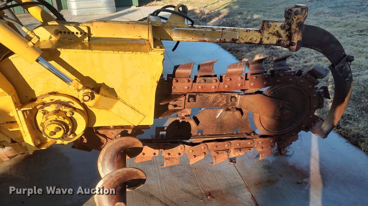 image for item LK9526 1983 Vermeer M-475  trencher