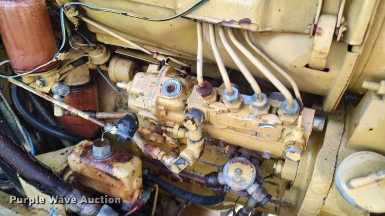 image for item LK9526 1983 Vermeer M-475  trencher