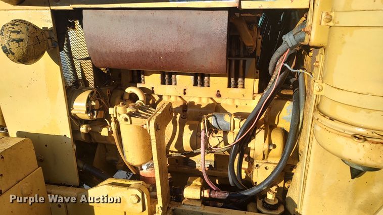 image for item LK9526 1983 Vermeer M-475  trencher