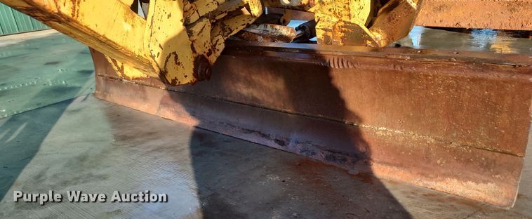 image for item LK9526 1983 Vermeer M-475  trencher