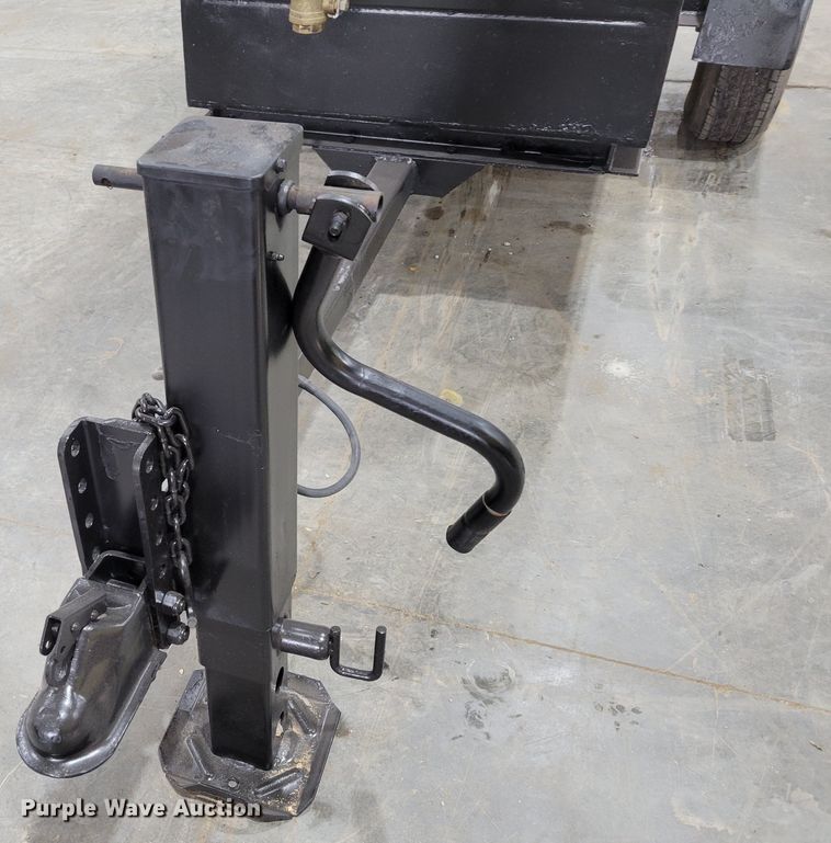 image for item LY9863 2010 Ingersoll Rand P185WJDU-T1  air compressor