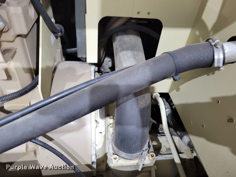 image for item LY9863 2010 Ingersoll Rand P185WJDU-T1  air compressor