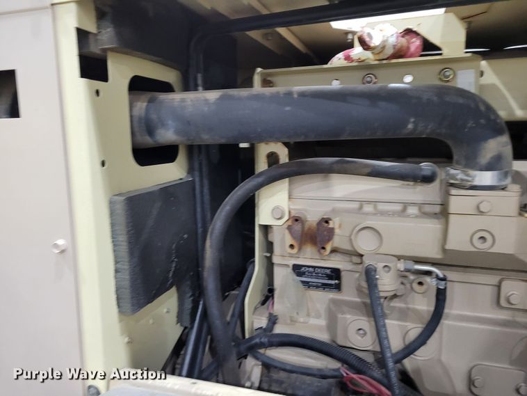 image for item LY9863 2010 Ingersoll Rand P185WJDU-T1  air compressor