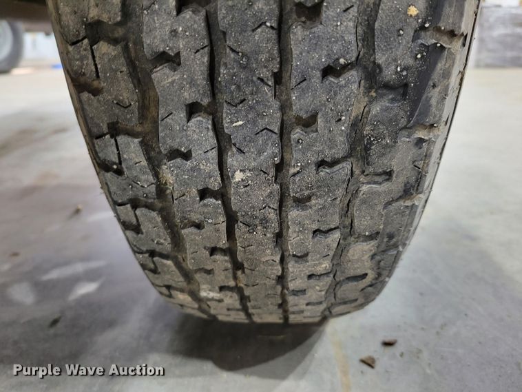 image for item LY9863 2010 Ingersoll Rand P185WJDU-T1  air compressor