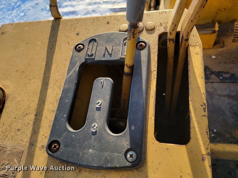 image for item ME9636 1988 Caterpillar D5H LGP  dozer