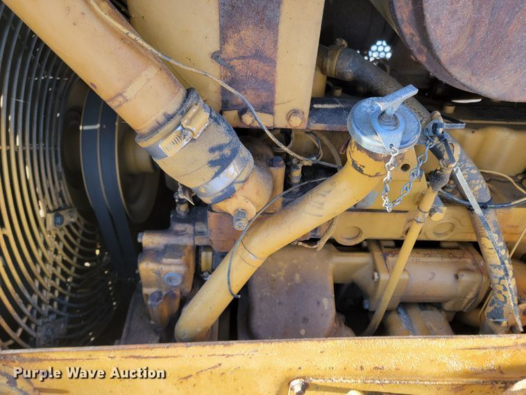 image for item ME9636 1988 Caterpillar D5H LGP  dozer