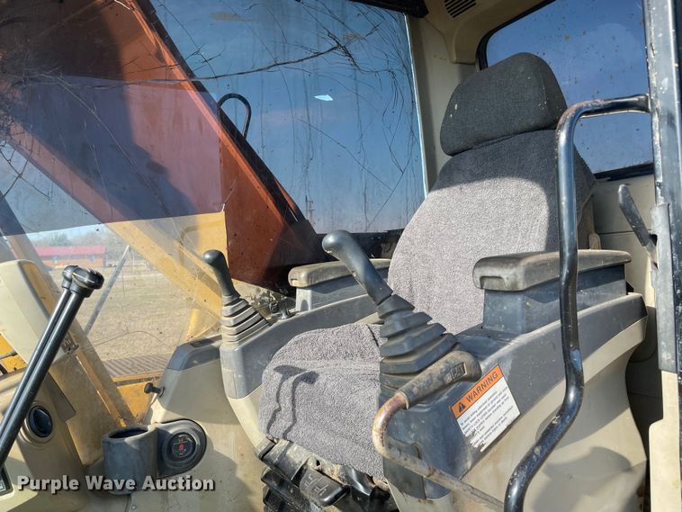 image for item MI9729 2003 Caterpillar 320C L  excavator