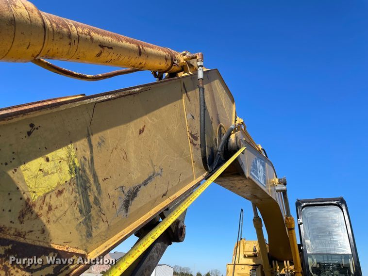 image for item MI9729 2003 Caterpillar 320C L  excavator