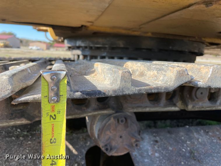 image for item MI9729 2003 Caterpillar 320C L  excavator