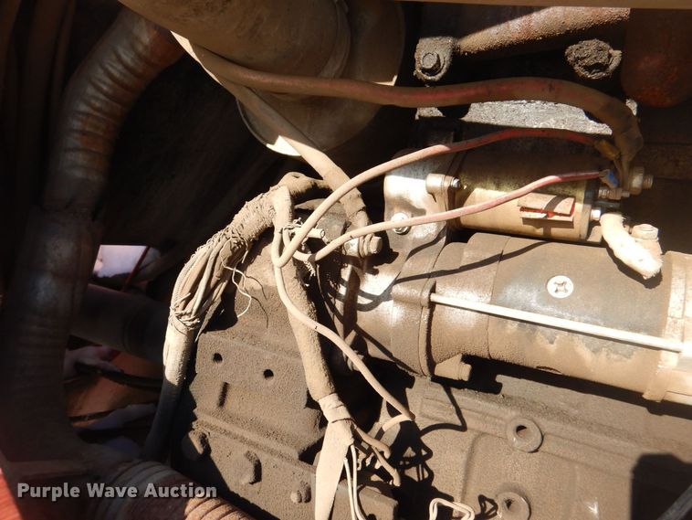 image for item MJ9950 1998 Sky Trak 8042  telehandler