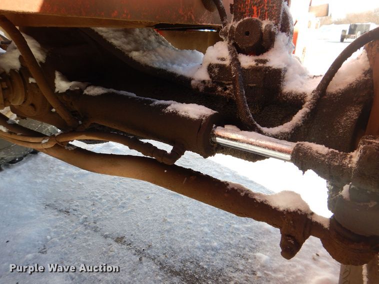 image for item MJ9950 1998 Sky Trak 8042  telehandler