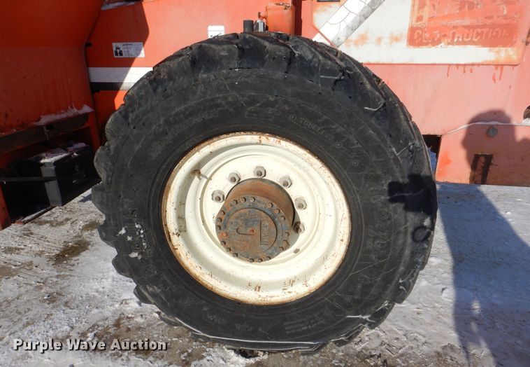 image for item MJ9950 1998 Sky Trak 8042  telehandler