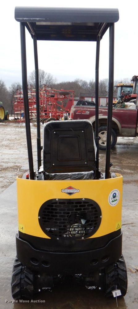 image for item MJ9957 2022 Agrotk H12  mini excavator