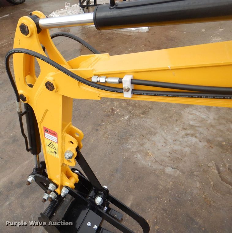 image for item MJ9957 2022 Agrotk H12  mini excavator