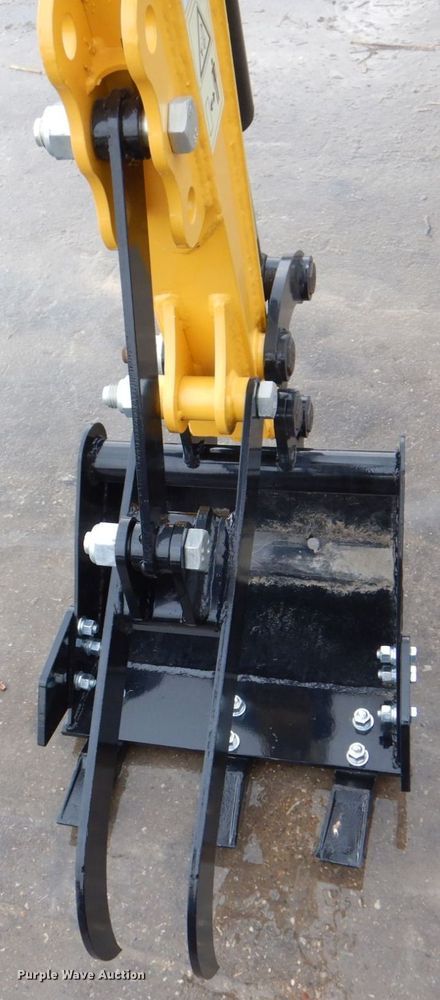 image for item MJ9957 2022 Agrotk H12  mini excavator