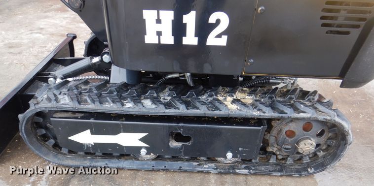 image for item MJ9957 2022 Agrotk H12  mini excavator