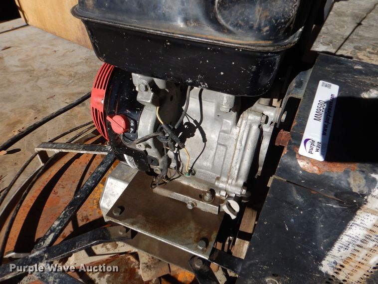 image for item MM9580 Boren 46  power trowel